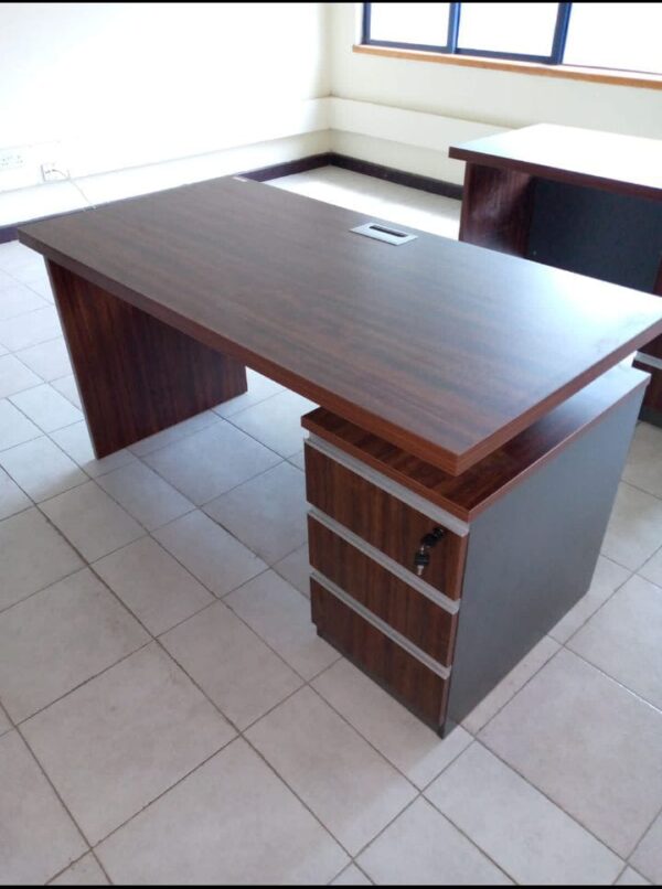 orthopedic office seat, 1.4m exec utive office desk, 4-way workstation, 2.4m boardroom table, directors office seat