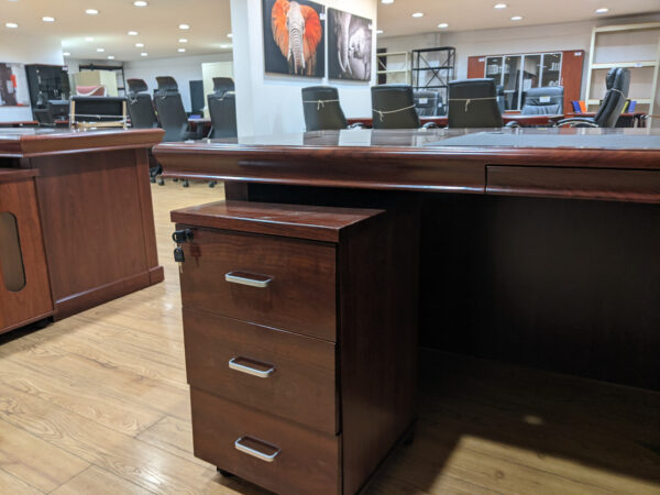 1.8m executive office desk, 2-door metallic cabinet , 3-link waiting bench,executive office seat