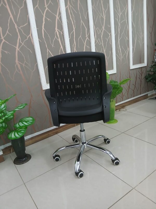visitors office seat, wooden credenza,1.4m executive desk, 6-way office workstation