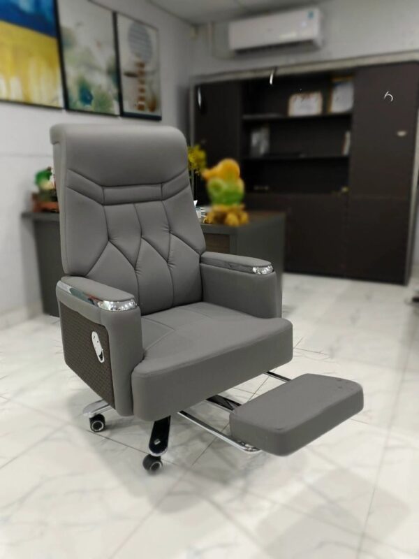 2.4M Executive Office Seat,5-door executive filing cabinet ,executive visitors office seat