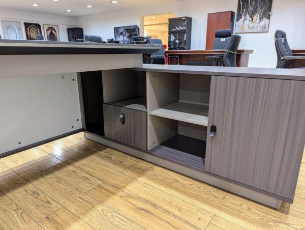 3-drawer filing cabinet,3m boardroom table, executive recliner o9ffice seat