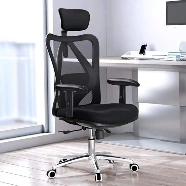 1.6M executive desk, executive office seat ,executive visitors seat,2-door mahogany filing cabinet