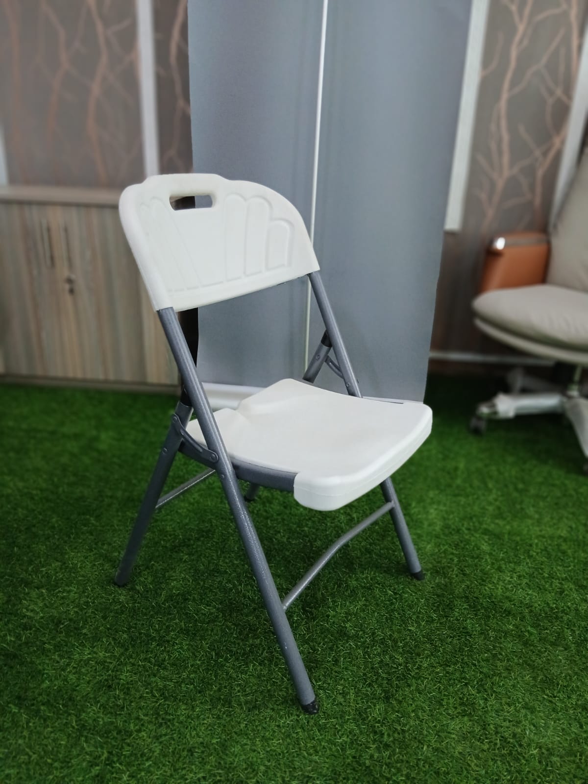 executive desk, boardroom table, visitor seat, waiting bench, filling cabinet, safe, coat hanger, orthopedic seat, pedestal cabinet, dinning set