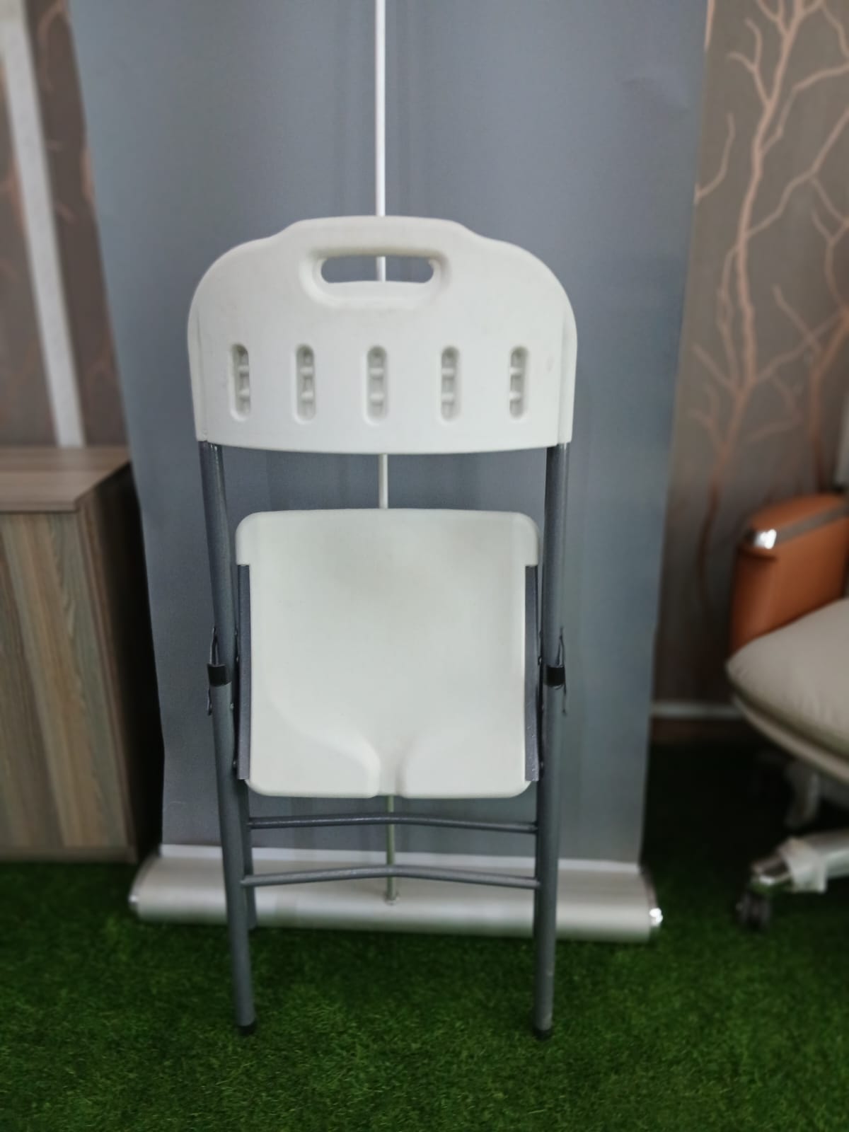 executive desk, boardroom table, visitor seat, waiting bench, filling cabinet, safe, coat hanger, orthopedic seat, pedestal cabinet, dinning set