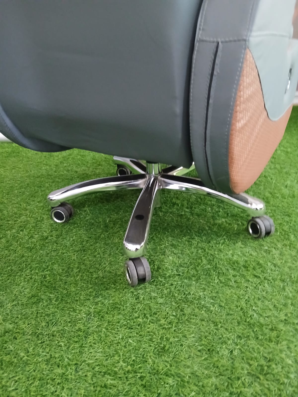 coffee table, coat hanger, reception desk, orthopedic desk, boardroom seat, executive desk, visitor seat, Eames table, waiting sofa