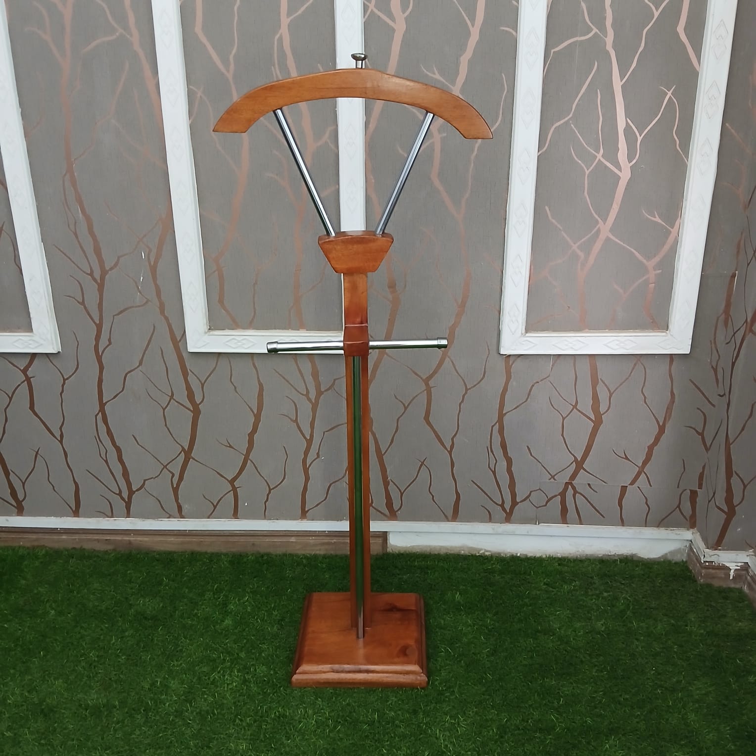 gaming chairs,working stations,fireproofs safe,filing cabinets,boardroom tables, reception desk,coat hangers